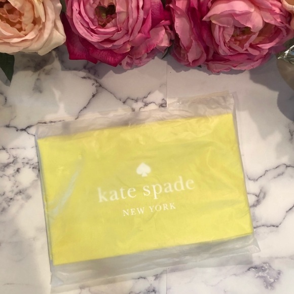 ✨LAST TWO✨ Kate Spade✨New York Tote Bag✨ - Picture 4 of 6